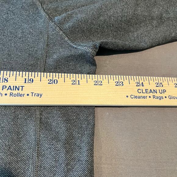 Vineyard Vines Performance 1/4 Zip - Gray Pullover - Men's Size M - Picture 8 of 11